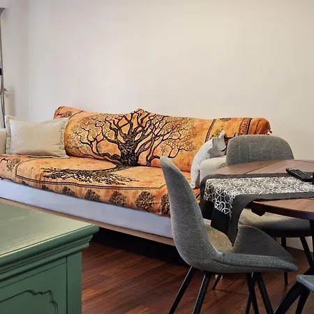 Be Your - Barbarella's Apartment Rome